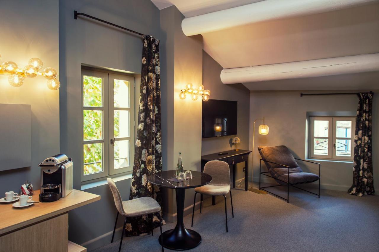 Les Chambres De L'Oustalet, Chambres D'Hotes Et Restaurant Etoile Жиґондас Екстер'єр фото