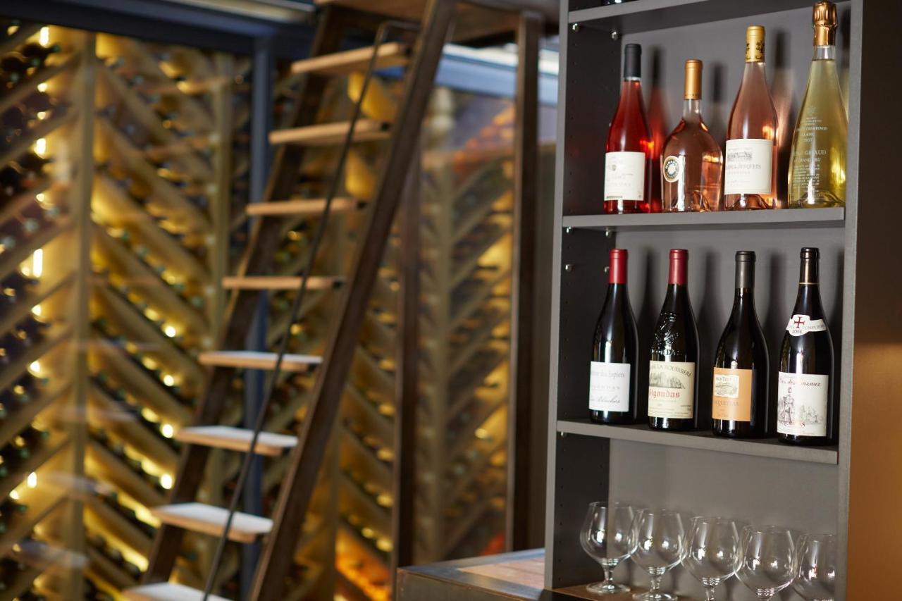 Les Chambres De L'Oustalet, Chambres D'Hotes Et Restaurant Etoile Жиґондас Екстер'єр фото